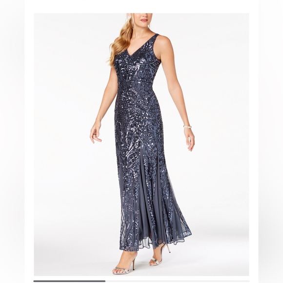 Nightway, a V-neck w/ an array of sequin embellishments on a flowing silhouette - Picture 13 of 15